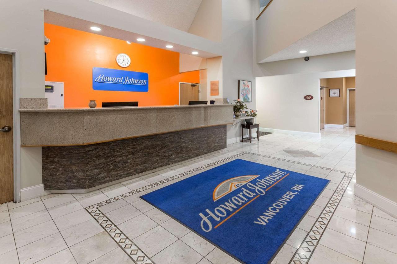 Howard Johnson By Wyndham Vancouver Hotel & Suites Luaran gambar