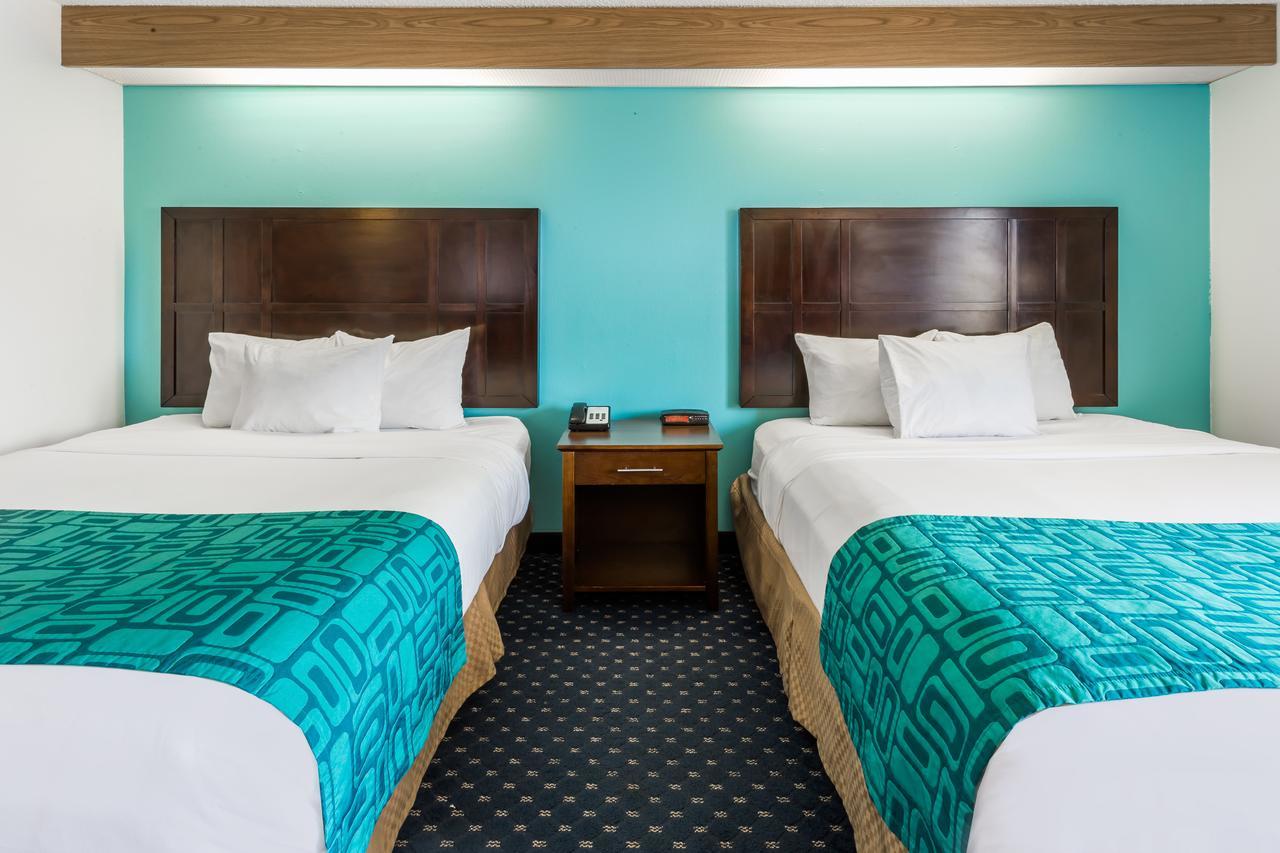 Howard Johnson By Wyndham Vancouver Hotel & Suites Luaran gambar