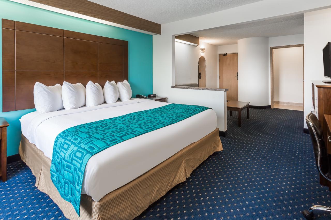 Howard Johnson By Wyndham Vancouver Hotel & Suites Luaran gambar