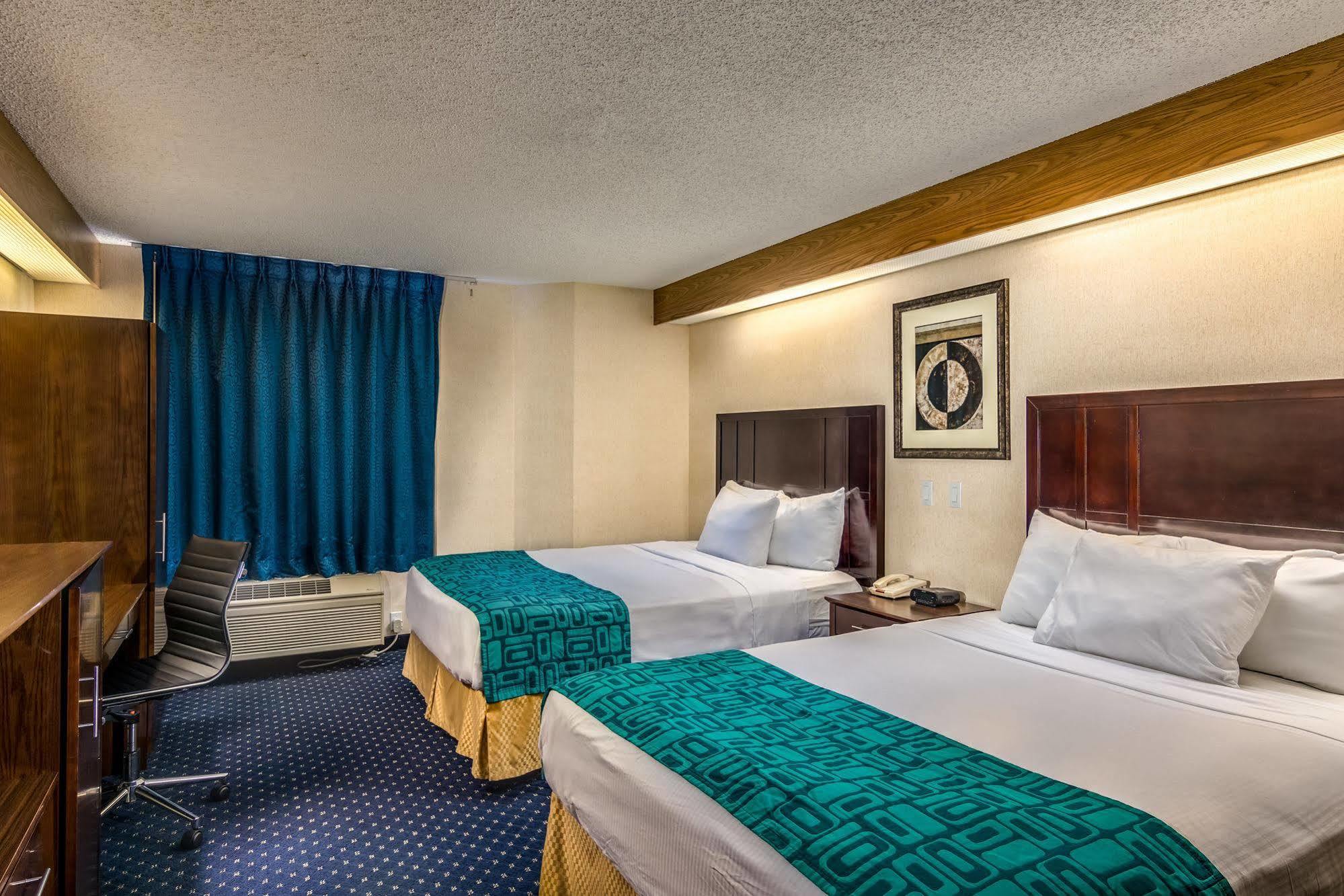 Howard Johnson By Wyndham Vancouver Hotel & Suites Luaran gambar
