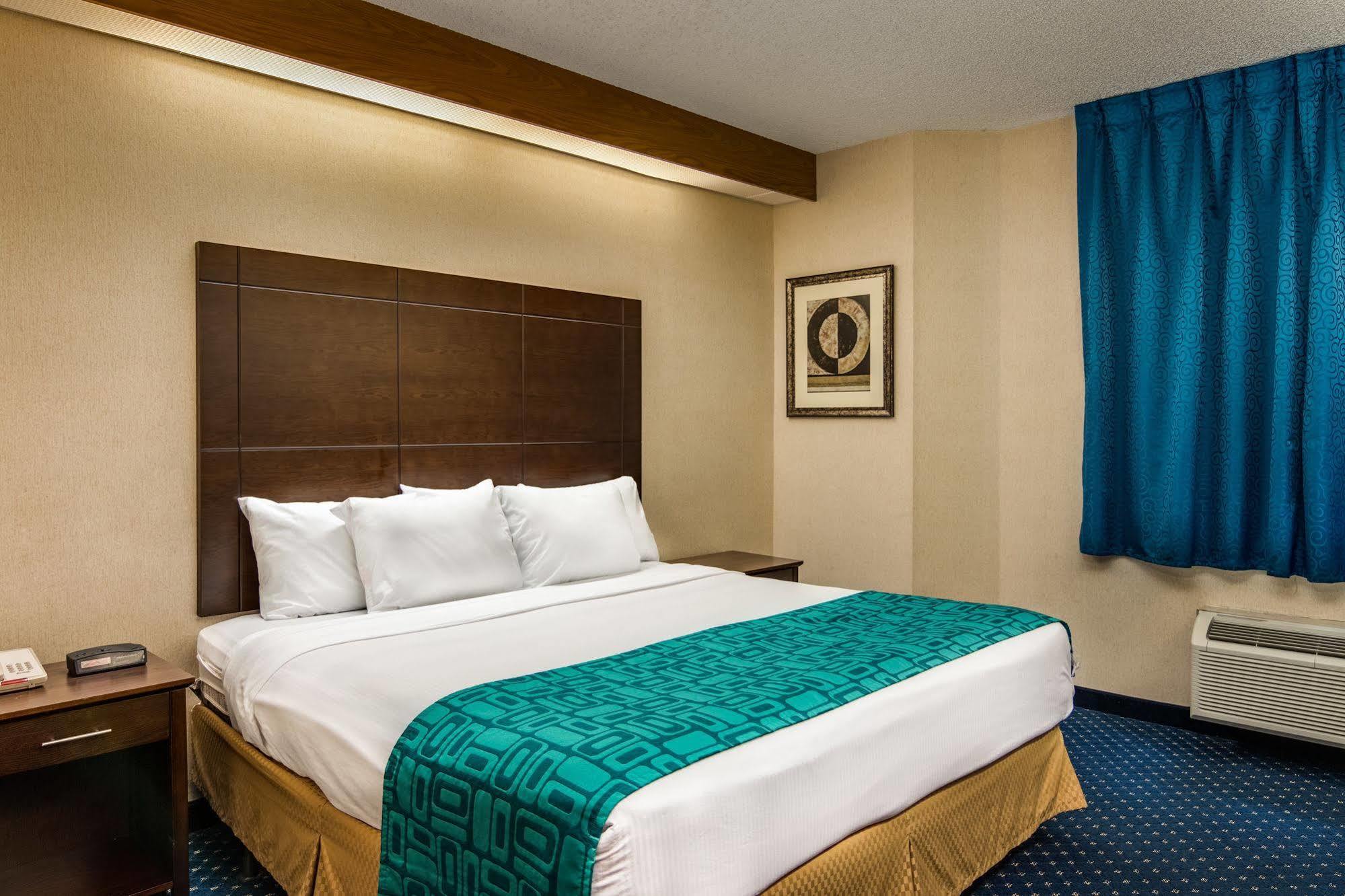 Howard Johnson By Wyndham Vancouver Hotel & Suites Luaran gambar