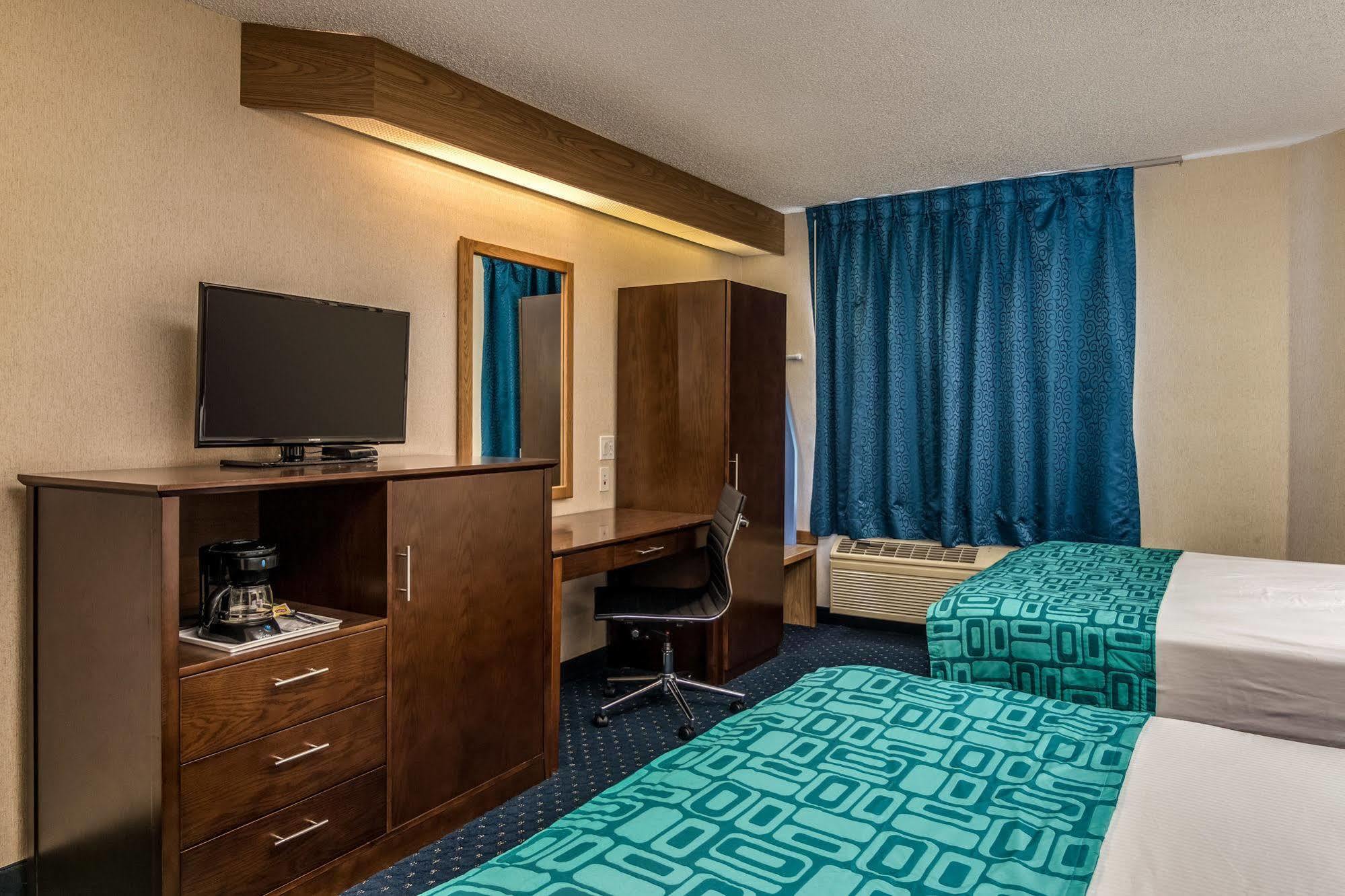 Howard Johnson By Wyndham Vancouver Hotel & Suites Luaran gambar